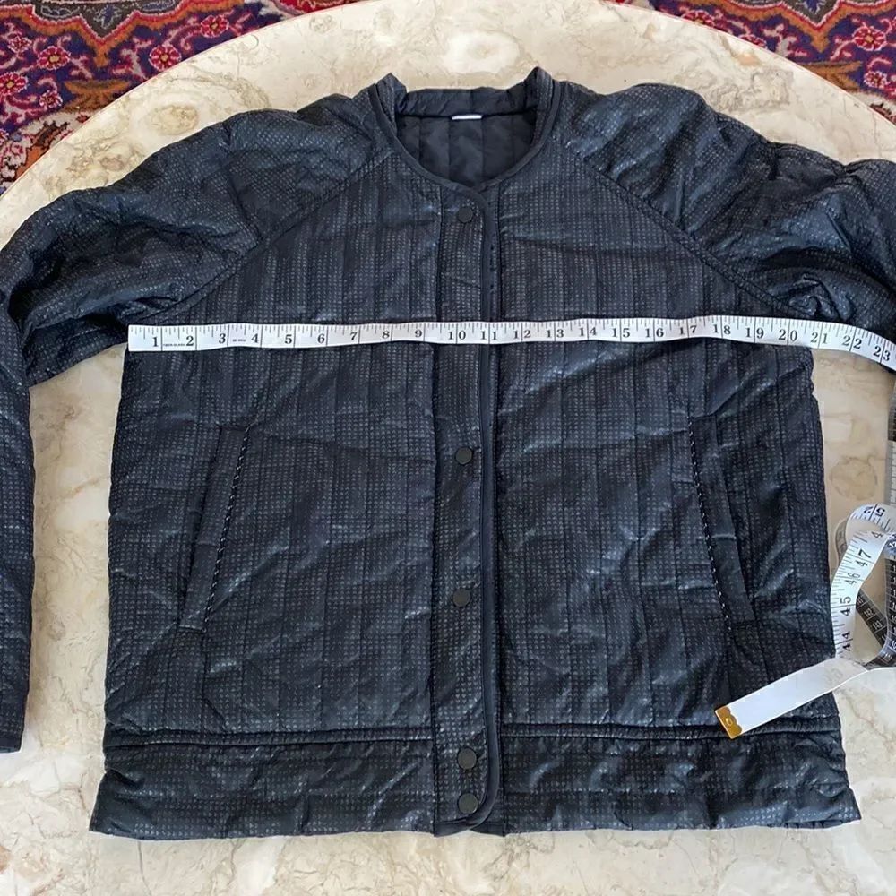 Kit and Ace Keep Pedalling Reversible Light Quilted Nylon Bomber Jacket - Picture 15 of 17